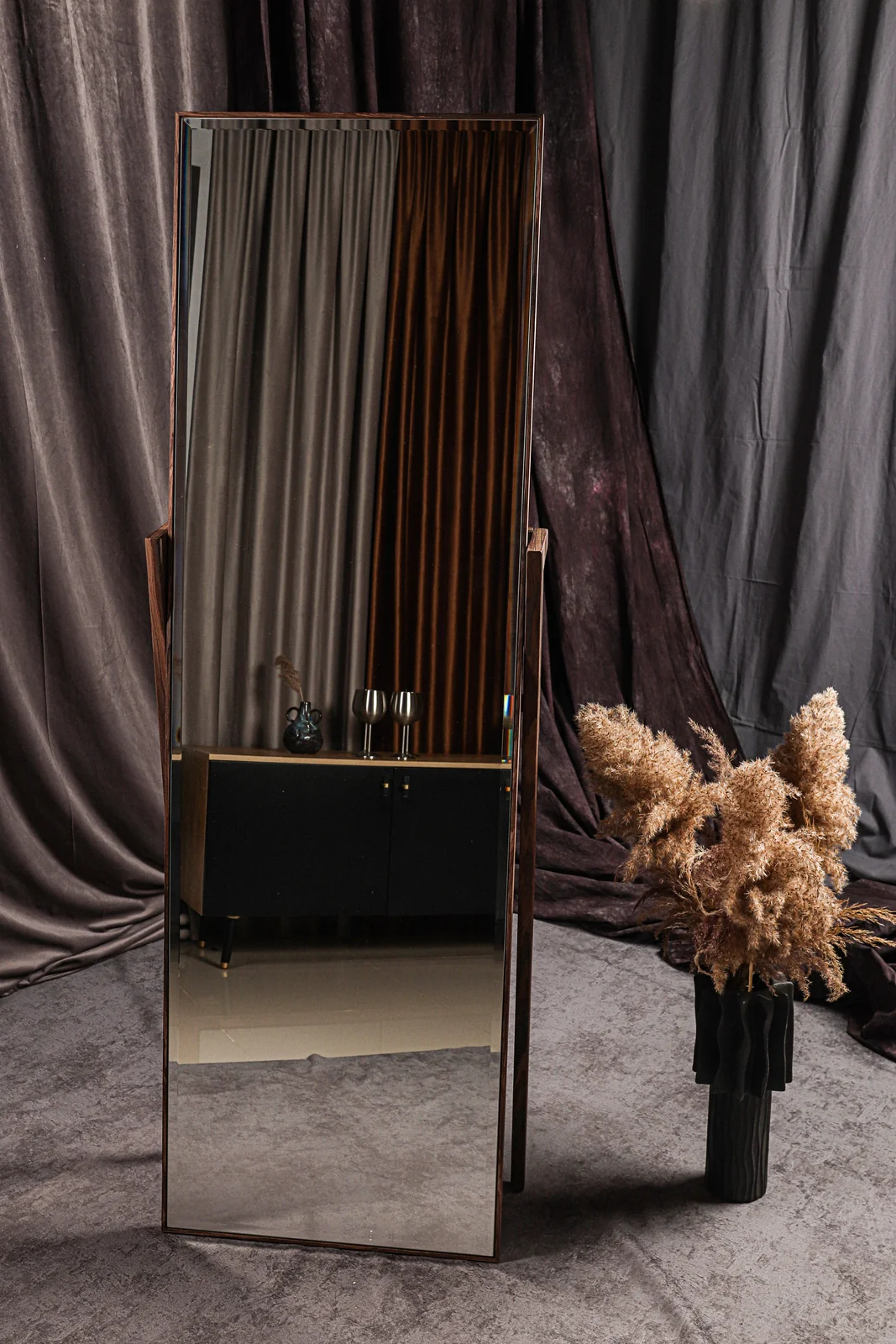 Зеркало напольное Bellezza