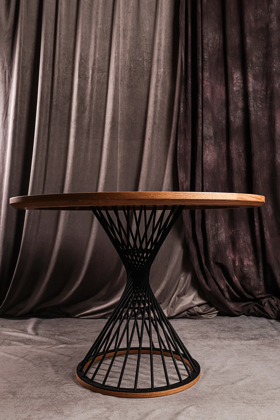 Стол круглый Contorno — изображение 2