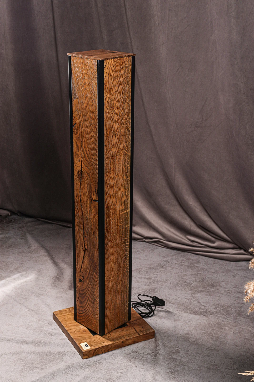 Светильник напольный Luce — изображение 4