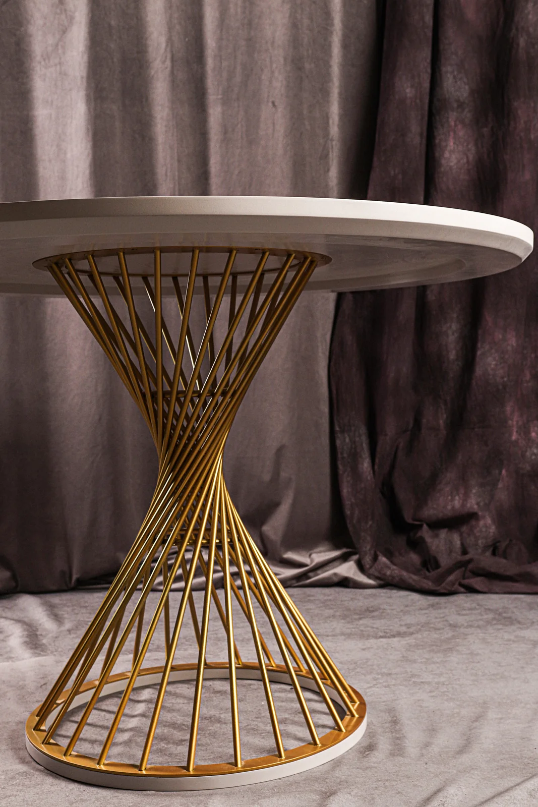 Стол обеденный круглый Oro — изображение 3